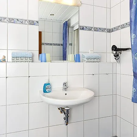Appartement Ferienwohnung Ebbe Im Haus Nordseebrise Neuharlingersiel