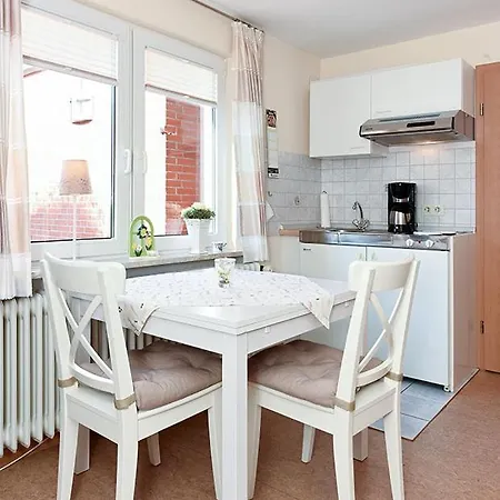 Appartement Ferienwohnung Ebbe Im Haus Nordseebrise Neuharlingersiel
